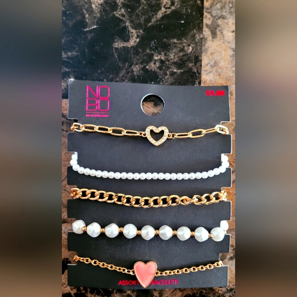 Heart and Pearl Bracelet Set